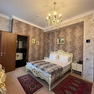 Otel La Casa Old, Bakü