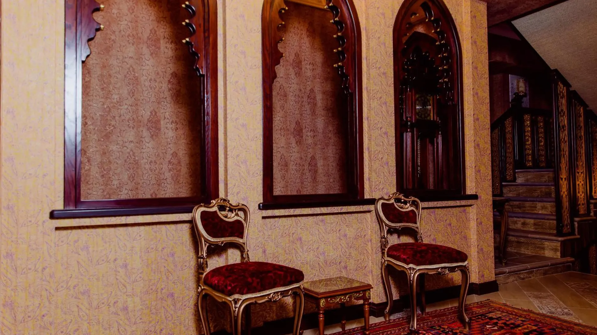 Royal Historical Boutique Hotel Baku 4*,